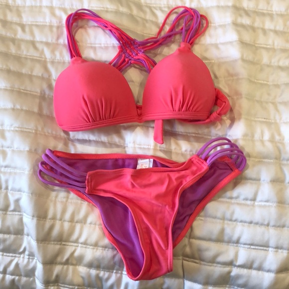 Hula Honey Swim Hula Honey Bikini Poshmark